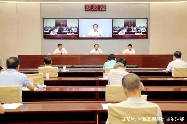 科林斯称赞活塞进攻体系，愿与队友建立默契